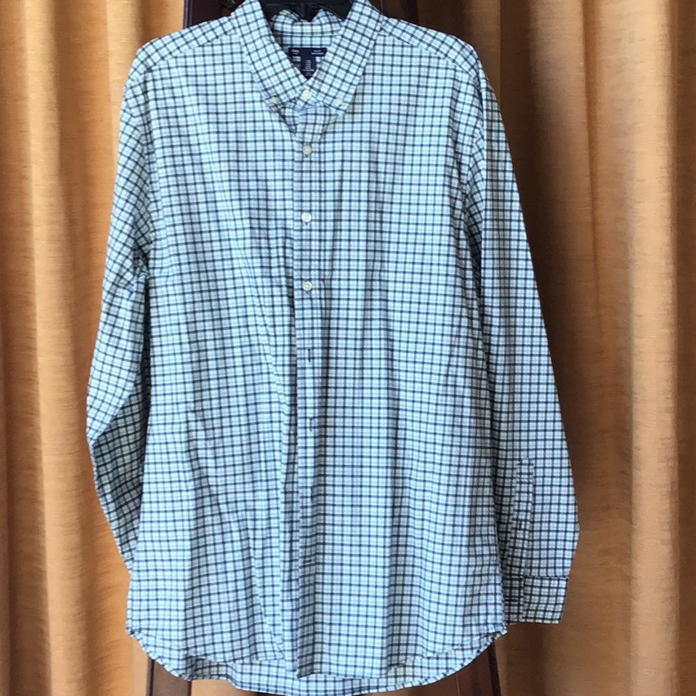 GAP Shirt